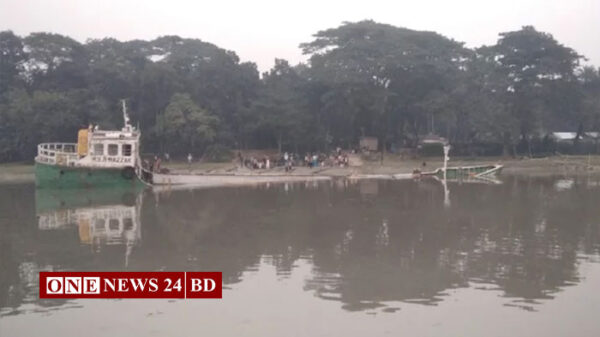 কয়লা নিয়ে ভৈরব নদে ডুবলো কার্গো জাহাজ