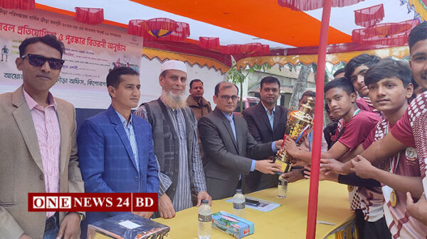 তাড়াইল উপজেলায় বালকদের ভলিবল প্রতিযোগিতা অনুষ্ঠিত