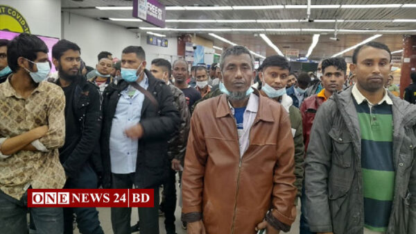 লিবিয়া থেকে ফিরলেন আরও ১৩৬ বাংলাদেশি