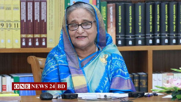 ভরা মৌসুমে কেন চালের দাম বাড়ল, প্রশ্ন প্রধানমন্ত্রীর