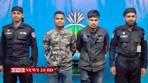 কিশোরগঞ্জে বিপুল পরিমাণ অস্ত্র সহ দুই শীর্ষ সন্ত্রাসী আটক