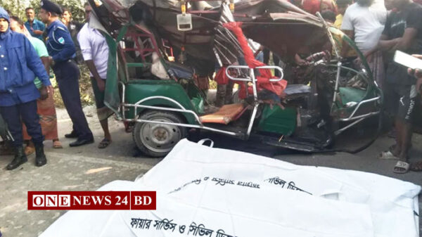 খুলনায় সড়ক দুর্ঘটনায় ২ নারীসহ ৪ জন নিহত
