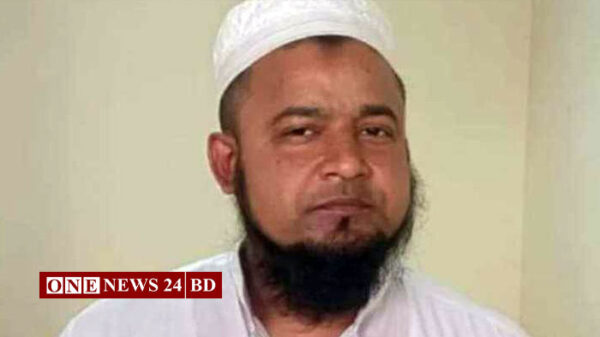 মাদ্রাসা শিক্ষকের কীর্তি, ধর্ষনের পর অন্তঃসত্ত্বা ৪র্থ শ্রেণির ছাত্রী