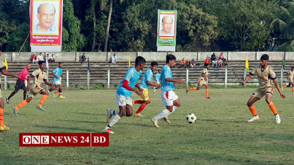 দুইটি পেনাল্টি মিস করেও বিজয়ী বত্রিশ ক্রীড়া চক্র