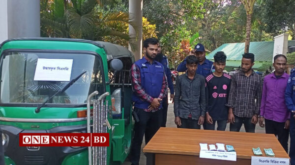 মৌলভীবাজারে ছিনতাইকৃত সিএনজি ও নগদ টাকা উদ্ধার, ৪ আসামি গ্রেফতার