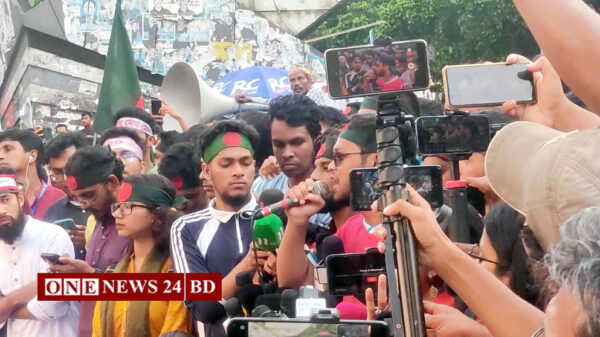 শাহবাগ ছাড়লেন আন্দোলনকারীরা, নতুন কর্মসূচি ঘোষণা