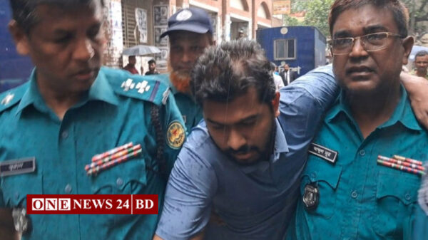 রিমান্ড শেষে কারাগারে ডাকসুর সাবেক ভিপি নুর