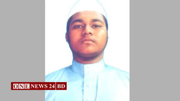 গাজীপুরে সংর্ঘষে নিহত পাকুন্দিয়ার শিক্ষার্থী শিফাত উল্লাহ’র বাড়িতে মাতম