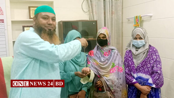 হোসেনপুর স্বাস্থ্য কমপ্লেক্সে সততার উজ্জল দৃষ্টান্ত