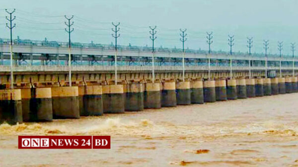 এবার ফারাক্কার ১০৯ গেট খুলে দিলো ভারত