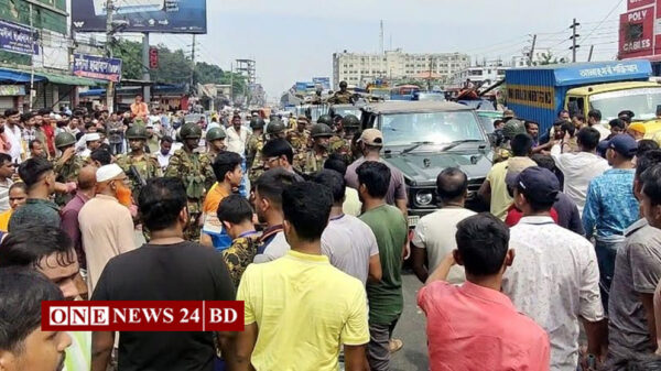 ফের উত্তাল আশুলিয়া, ৫১ পোশাক কারখানা বন্ধ