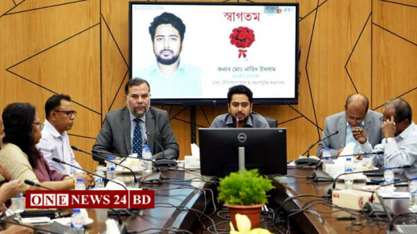 গণমাধ্যম সংস্কার কমিশন হতে পারে আগামী সপ্তাহে: উপদেষ্টা নাহিদ