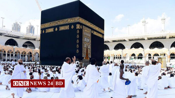 সরকারি খরচে কাউকে হজে না পাঠানোর সিদ্ধান্ত