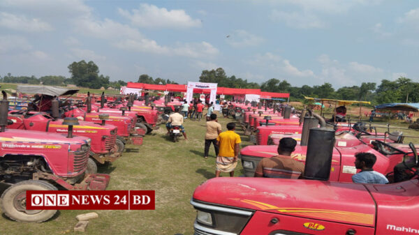 নওগাঁতে মাহিন্দ্রা ট্রাক্টরের মেগা সার্ভিস ক্যাম্প অনুষ্ঠিত