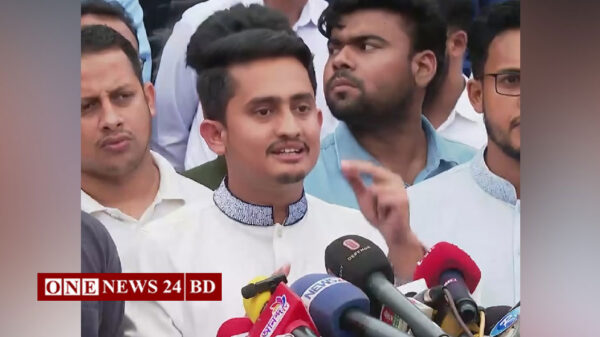 ফ্যাসিস্টের দোসরদের রাজপথে গুঁড়িয়ে দিতে পারি: সারজিস