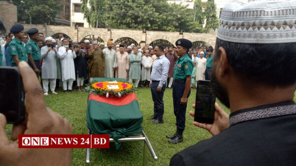 ডা. মবিন খানের জানাজা সম্পন্ন