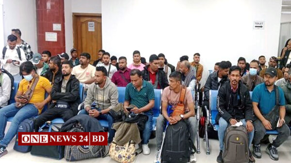 রাতে লেবানন থেকে ফিরছেন আরও ১৬৭ বাংলাদেশি