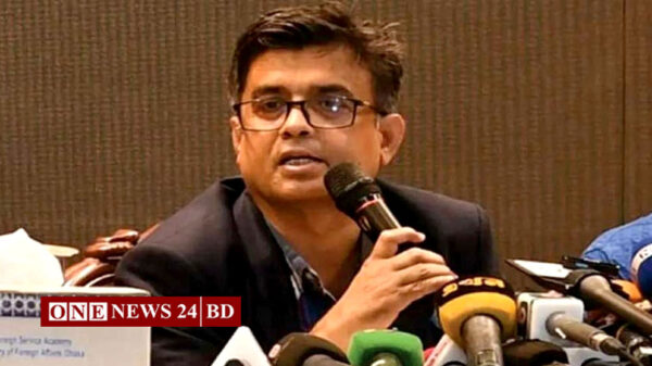 উপদেষ্টাদের ‘ব্যাকগ্রাউন্ড’ জানালেন প্রেস সচিব