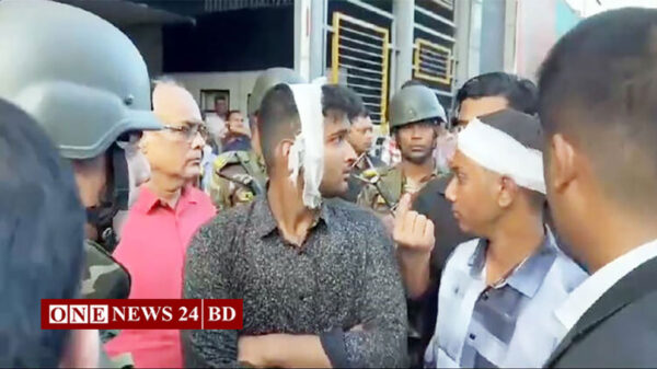 লা মেরিডিয়ান হোটেলে আইসক্রিম নিয়ে সংঘর্ষ, আহত ২