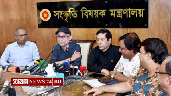 সোহরাওয়ার্দী উদ্যানেই হবে একুশে বইমেলা: সংস্কৃতি উপদেষ্টা