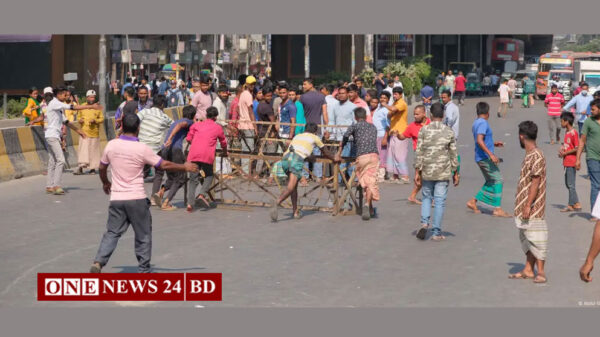 দুর্ভোগের নগরী ঢাকা