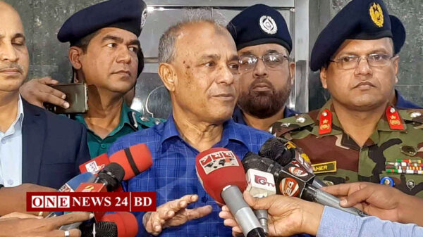 ইসকন ইস্যুতে দেশি-বিদেশি ইন্ধন থাকতে পারে: স্বরাষ্ট্র উপদেষ্টা