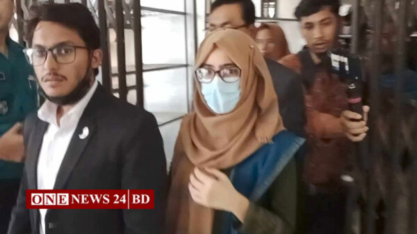 আত্মসমর্পণ করে জামিন পেলেন সেই ম্যাজিস্ট্রেট ঊর্মি