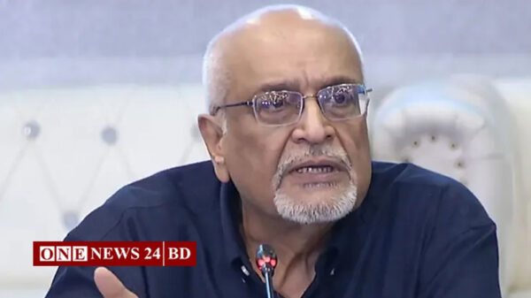 গত ১৫ বছরে বেসরকারি খাতে বিনিয়োগ বাড়েনি: ড. দেবপ্রিয়