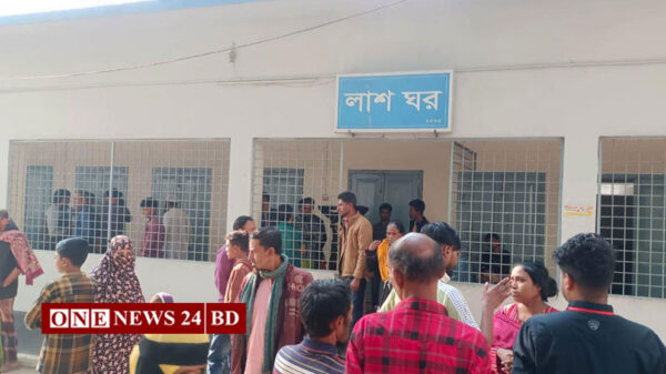 ময়মনসিংহে ট্রাক-অটোরিকশা সংঘর্ষ, একই পরিবারের ৪ জন নিহত