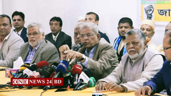 ভোটারের বয়স নিয়ে প্রধান উপদেষ্টার প্রস্তাবে ফখরুলের আপত্তি