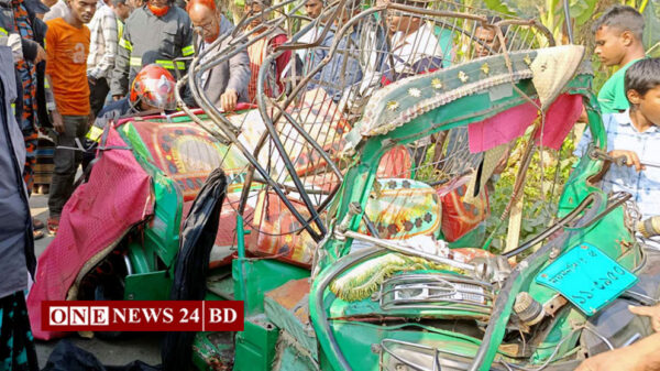 শেরপুরে বাস-অটোরিকশা সংঘর্ষে নিহত ৬