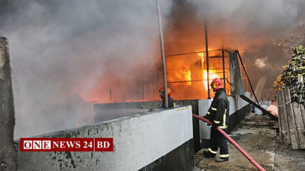 গাজীপুরে কারখানায় অগ্নিকাণ্ড: নিহত বেড়ে ২