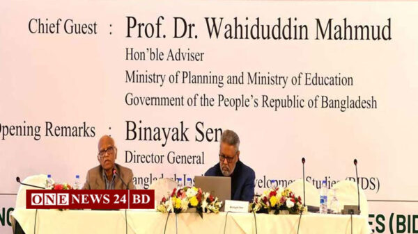 নির্বাচিত সরকার দেখা যাবে আগামী বছর: উপদেষ্টা ওয়াহিদ