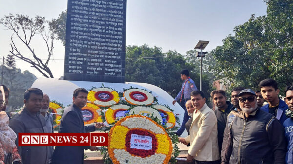 বুদ্ধিজীবী দিবসে রাজশাহী জেলা পরিষদের শ্রদ্ধা জ্ঞাপন