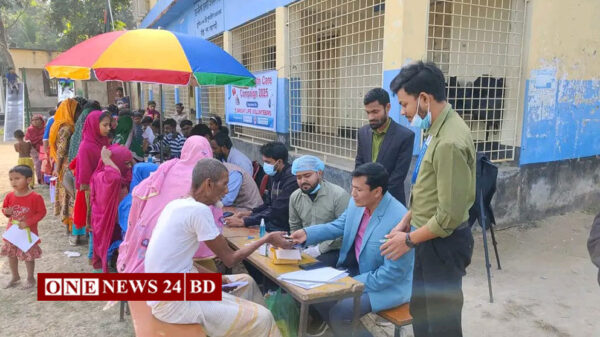 চরে ব্রাইট লাইফ ভলান্টিয়ার্সের স্বাস্থ্যসেবা ক্যাম্প