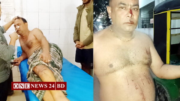 মৌলভীবাজার জেলার কমলগঞ্জে পৈতৃক সম্পদ নিয়ে দুই ভাইয়ের মধ্যে রক্তক্ষয়ী সংঘর্ষ ঘটনা ঘটেছে। গত রোববার (৫জানুয়ারী) বিকাল সাড়ে ৪টার দিকে উপজেলার পৌরসভার ৮নং ওয়ার্ডের কুমড়াকাপন (কুমারপাড়া) গ্রামে এ ঘটনাটি ঘটে। আহত দুই ভাই কুমারপাড়া গ্রামে মৃত প্রদেশ চন্দ্র পালের ছেলে রাধা গোবিন্দ পাল (৪৫) ও পান গোবিন্দ পাল (৪৯)। এদিকে হাসপাতালে ভর্তি হয়ে চিকিৎসা গ্রহণ করছেন রাধা গোবিন্দ পাল ও প্রাথমিক চিকিৎসা শেষে বাড়ি চলে আসেন পান গোবিন্দ পাল । সড়জমিনে গেলে জানা যায়, দীর্ঘদিন থেকে কুমারপাড়া এলাকায় পৈতিক সম্পদ নিয়ে মৃত প্রদেশ চন্দ্র পালের ছেলে পান গোবিন্দ পাল ও রাধা গোবিন্দ পাল এর মধ্যে জমি সংক্রান্ত বিষয় নিয়ে সমস্যা হয়ে আসছে। রোববার দুপুরে রাধা গোবিন্দ পাল এর জায়গায় গাছ রোপন করতে গেলে হামলা ও বাধা প্রদান করেন রাধার বড় ভাই পান গোবিন্দ পাল ও তার স্ত্রী। এসময় দুপক্ষের মাঝে রক্তক্ষয়ী সংঘর্ষের সৃষ্টি হলে এলাকায় আতংক বিরাজ করে। সংঘর্ষে দুই ভাই গুরুতর আহত হয়েছে। আহত পান গোবিন্দ পাল স্থানীয় স্বাস্থ্য কমপ্লেক্সে প্রাথমিক চিকিৎসা শেষে নিজ বাড়ি চলে গেলেও গুরুতর অবস্থা হাসপাতালে ভর্তি হয়ে চিকিৎসা গ্রহণ করছেন রাধা গোবিন্দ পাল। তার আগে গত বছরে জায়গা সংক্রান্ত বিষয় নিয়ে সামাজিক ভাবে বিষয়টি সমাধান করেন স্থানীয় চেয়ারম্যান, ইউপি সদস্য সহ এলাকার গন্যমান্য ব্যক্তিবর্গ। মৃত প্রদেশ চন্দ্র পালের ছেলে আহত রাধা গোবিন্দ জানান, ‘বাড়িতে আমার অংশের রাস্তায় পাশে কাজ করছিলাম। এমতাবস্থায় আমার বড় ভাই পান গোবিন্দ পাল ও তার স্ত্রী শিউলি রানী পাল এসে আমাকে অশ্লীল ভাষায় গালিগালাজ করেন। আমি কিছু বললে আমার ভাই ও তার স্ত্রী আমাকে মারধর করেন। এসময় আমার ভাই আমাকে দেশীয় অস্র দা দিয়ে কুপ দিলে আমি মাটিতে পড়ে যাই তখন তার স্ত্রী শিউলি পাল এসে আমাকে লাটি দিয়ে আঘাত করতে থাকে। আমার শরীরের বিভিন্ন স্থানে দা ও লাটির আঘাত দৃশ্যমান রয়েছে। আমার হালা-চিৎকারে শুনু স্থানীয় এলাকার আশপাশের লোকজন এসে আমাকে ঘটনাস্থল থেকে উদ্ধার করে কমলগঞ্জ উপজেলা স্বাস্থ্য কমপ্লেক্স নিয়ে যান। আমি বর্তমানে হাসপাতালে ভর্তি আছি। আমি সুষ্ট বিচার চাই। তবে এনিয়ে আমি কমলগঞ্জ থানায় একটি অভিযোগ দায়ের করেছি আমার ভাইয়ের বিরুদ্ধে।’ তিনি আরও বলেন, দীর্ঘদিন যাবত আমার বড়ভাই পান গোবিন্দ পাল আমাকে আমার পৈত্রিক সম্পদতির ভাগ দিতে চায়না তখন আমি এলাকার স্থানীয় গণ্যমান্য লোকজন ও জনপ্রতিনিধিদের দ্বারস্থ হলে তারা সালিশ বিচারের মাধ্যমে আমার পৈতৃক সম্পত্তি ভাগ করে দেন। সালিশ বিচারের পরেও সে আমার জায়গা ভোগ দখল করতে দেয়না। আজ অল্পের জন্যে বেঁচে গেছি নয়তো সে আমাকে প্রাণে মেরে ফেলা হত। এ বিষয়ে পান গোবিন্দ পাল ও তার স্ত্রী শিউলি পাল এর সাথে কমলগঞ্জ উপজেলা স্বাস্থ্য কমপ্লেক্স দেখা হলে তারা বলেন, ‘আমার ভাই রাধা গোবিন্দ পাল আমাকে প্রাণে মারার জন্য দা ও লাঠি দিয়ে আঘাত করে। আমার শরীরের বিভিন্ন স্থানে আঘাতের চিহ্ন রয়েছে।’ এ বিষয়ে কমলগঞ্জ থানার অফিসার ইনচার্জ সৈয়দ ইফতেখার হোসেন বলেন, ‘জায়গা সংক্রান্ত বিষয়ে মারামারির বিষয়টি শুনেছি। রাধা গোবিন্দ থানায় একটি অভিযোগ দিয়েছেন, তদন্তক্রমে প্রয়োজনীয় ব্যবস্থা গ্রহণ করা হবে।’