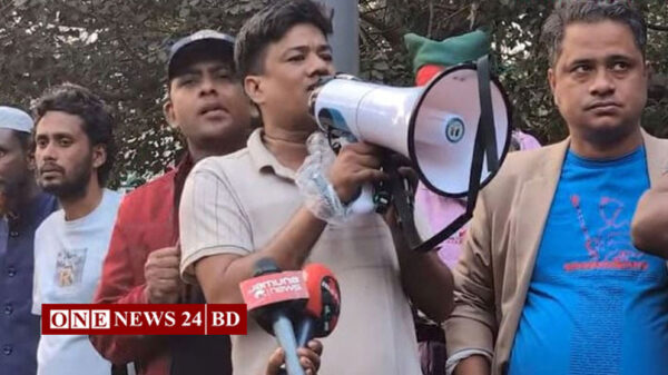 চাকরিচ্যুত পুলিশ সদস্যদের নতুন কর্মসূচিতে যা আছে