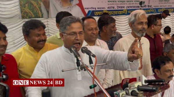 ‘শেখ হাসিনা মোট ৩ বার দেশ ছেড়ে পালিয়েছেন’