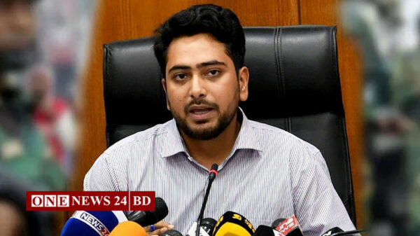 এখনো পদত্যাগ করিনি: নাহিদ ইসলাম