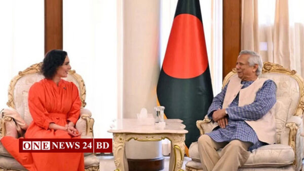 ডিসেম্বরের মধ্যে নির্বাচন হতে পারে: ইইউ কমিশনারকে প্রধান উপদেষ্টা