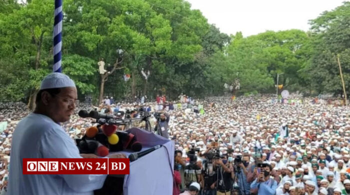 তিন দফা দাবিতে ইসলামী আন্দোলনের মহাসমাবেশ চলছে