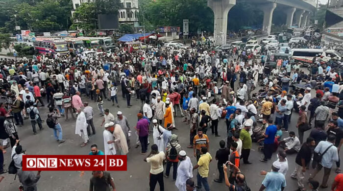 শাহবাগে বিডিআর সদস্যদের পদযাত্রায় পুলিশের বাধা