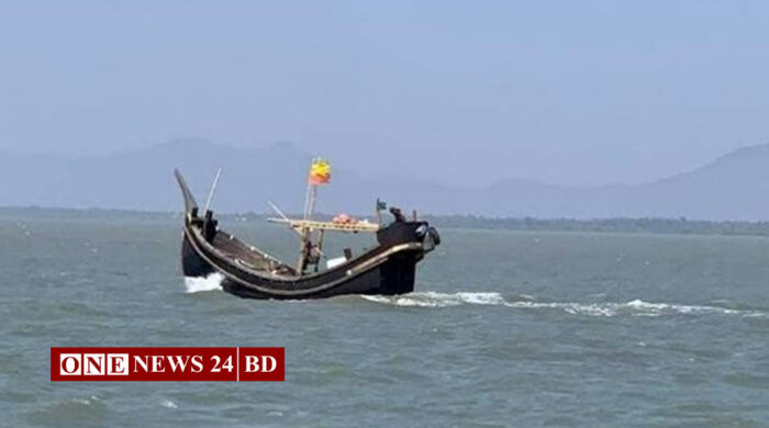 নৌকাসহ ১২ বাংলাদেশিকে ধরে নিয়ে গেল আরাকান আর্মি