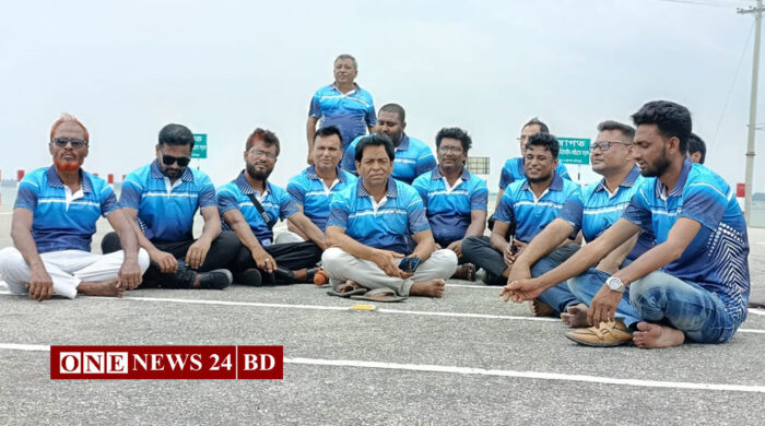 তাড়াইল উপজেলা প্রেস ক্লাবের আনন্দ ভ্রমণ