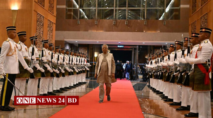 কুয়ালালামপুরে পৌঁছেছেন প্রধান উপদেষ্টা মুহাম্মদ ইউনূস