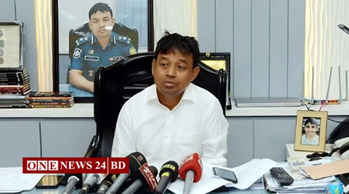 ডিএমপির ডিবির হারুনসহ ১৮ পুলিশ কর্মকর্তা সাময়িক বরখাস্ত