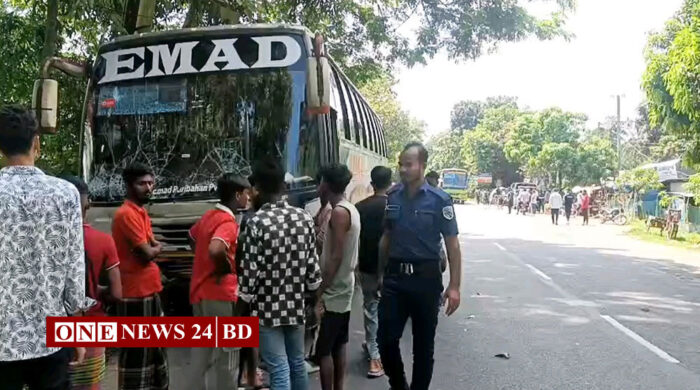 গোপালগঞ্জে বাস ও ইজিবাইক সংঘর্ষে নারীসহ নিহত ৪