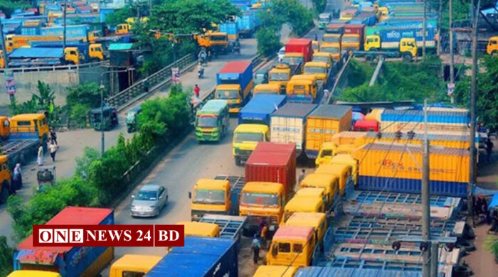 চট্টগ্রাম বন্দরে গাড়ি প্রবেশে বাড়তি মাশুল স্থগিত