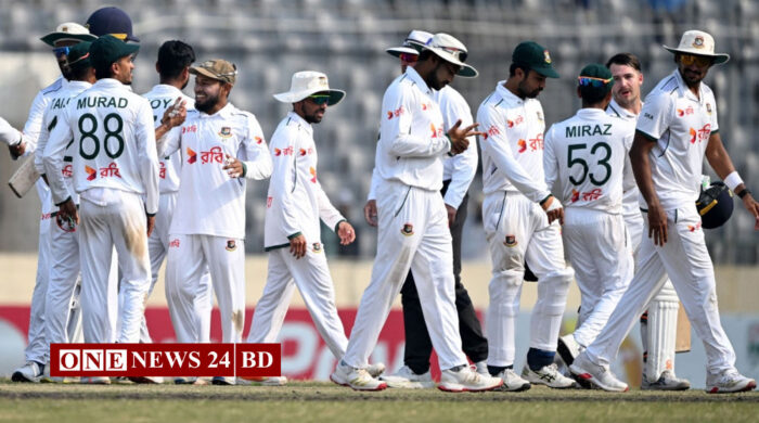 মুশফিকের শততম টেস্টে ২১৭ রানে জিতল বাংলাদেশ