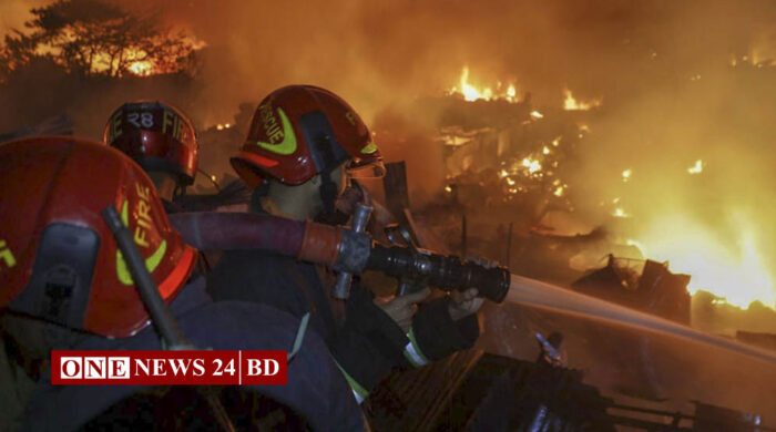 ৩ ঘণ্টা ধরে জ্বলছে কড়াইল বস্তি, নিয়ন্ত্রণে ১৯ ইউনিট